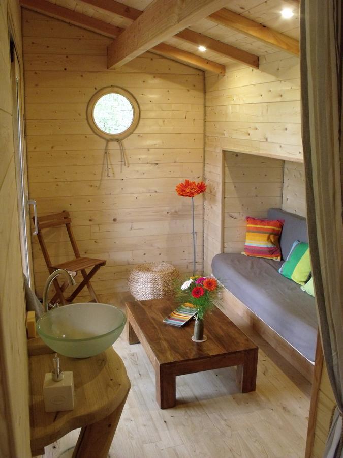 La Cabane Du Vieux Chene Susmiou Eksteriør bilde